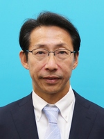 写真：山本栄児（やまもとえいじ）