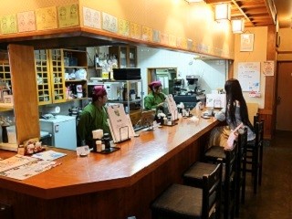 Signing 和 cafe 西尾茶屋_カウンター