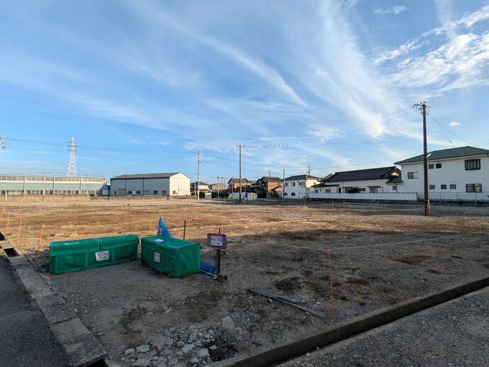 物件1写真（北西→南東）