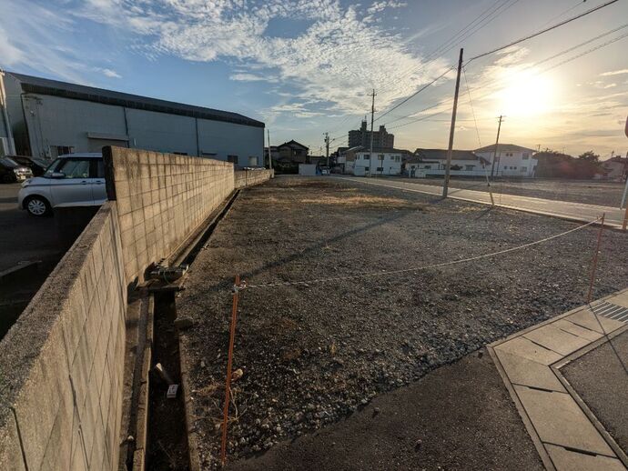 物件2写真(北西→南東)