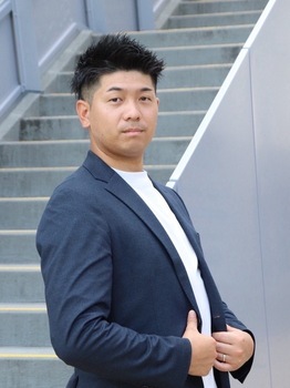 鈴木 隆盛氏