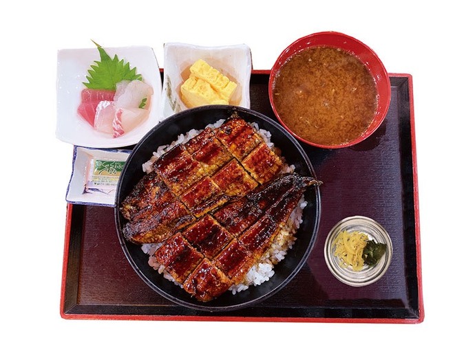 なご八
