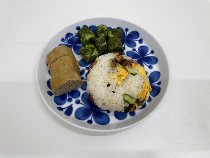 岩瀬真奈さんの作品