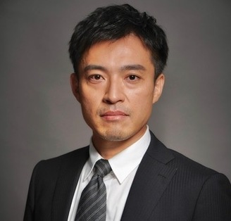 画像　演劇講座の講師